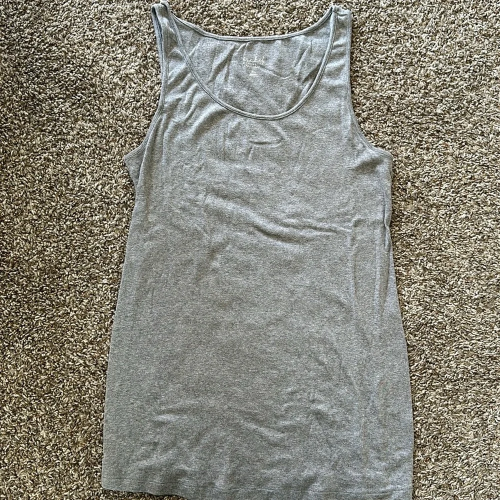 Maternity shirt bundle - Picture 5 of 5